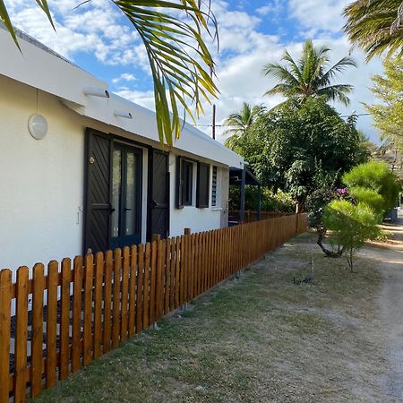 Villa & Bungalow 'Coco Des Sables' Les Pieds Dans L'Eau La Saline Le Bains Luaran gambar