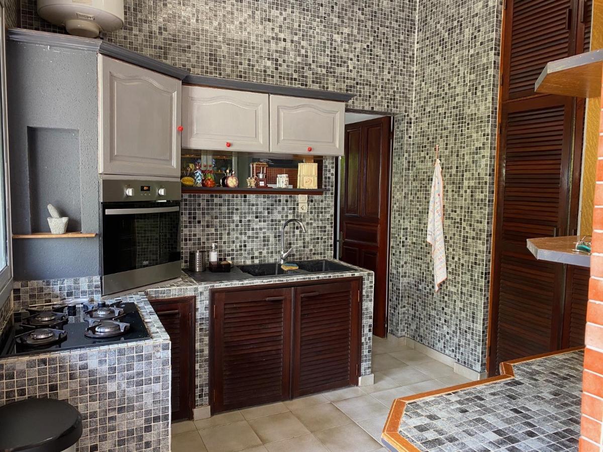 Villa & Bungalow 'Coco Des Sables' Les Pieds Dans L'Eau La Saline Le Bains Luaran gambar